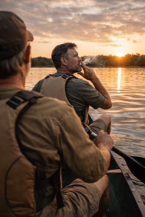 How to Recreate Your Favorite Cigarette Flavor with RYO at Ciggys4Less 7 canoeing into the sunset with a casual smoke from ciggys4less