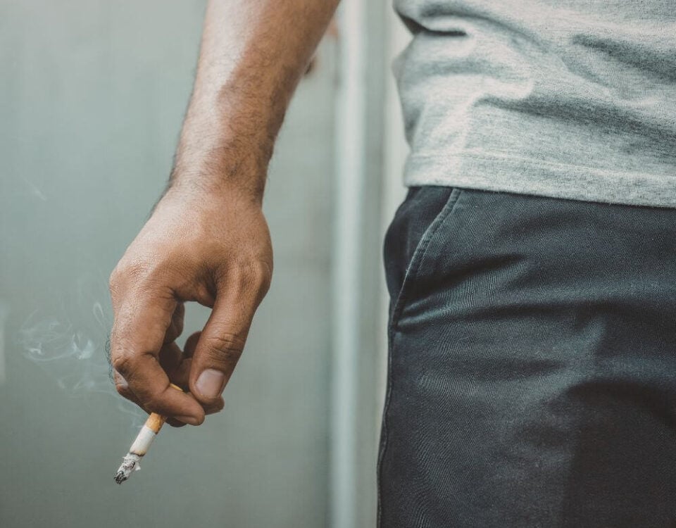 From Tobacco to Finished Cigarettes: How the In-Store RYO Process Works 10 in-store ryo